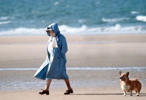 allthequeensgossips002