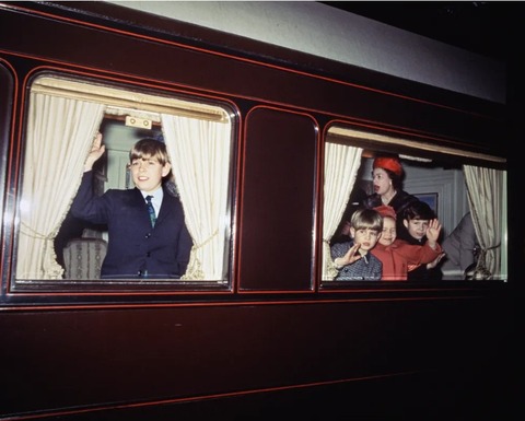 allthequeensgossips006