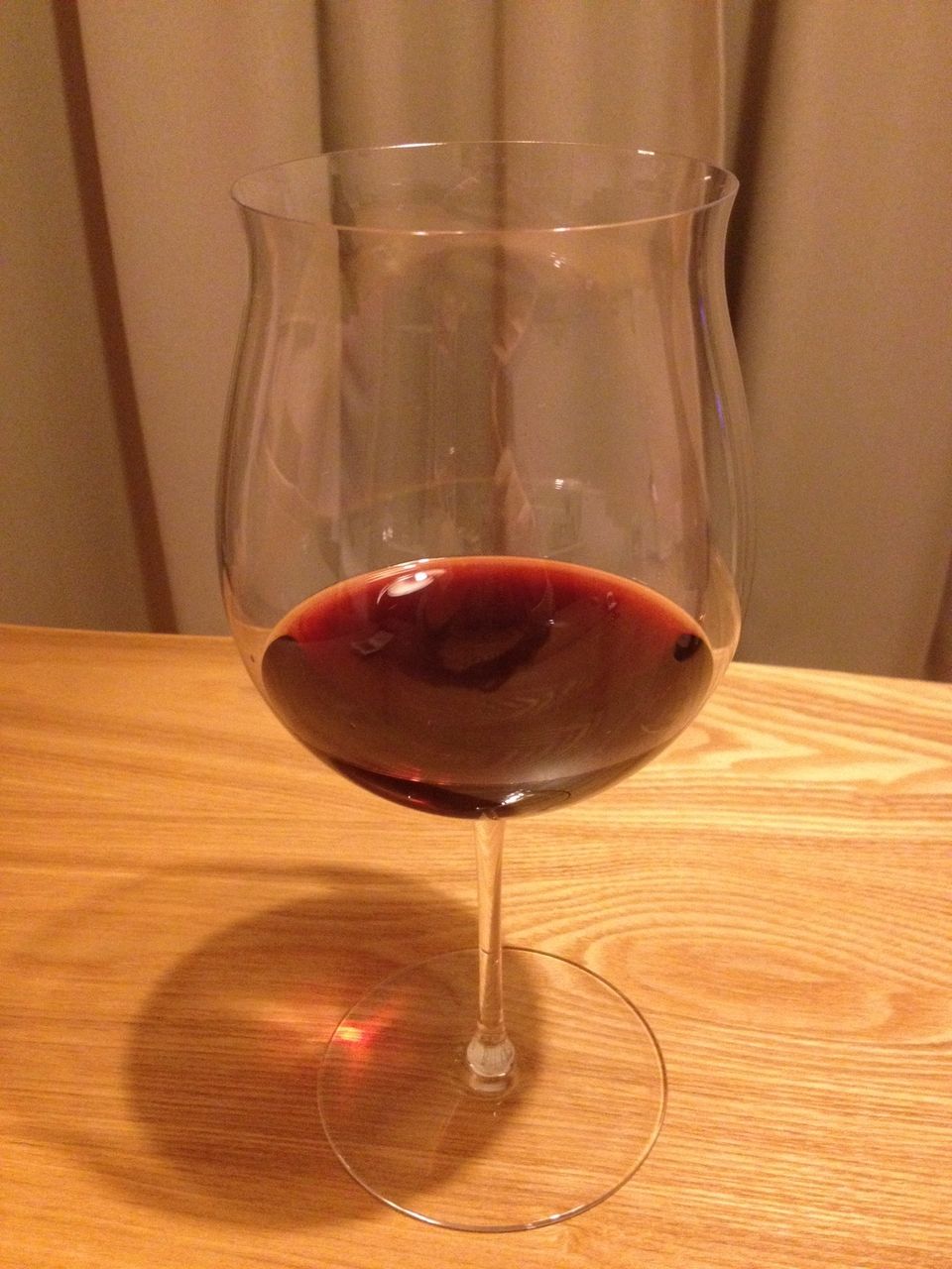 チューリップ型のグラス 週末ワイン