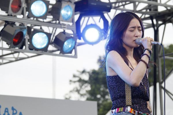 ワールド ハピネス10 2 安藤裕子 ムーンライダーズ サカナクション編 Let The Music Talk