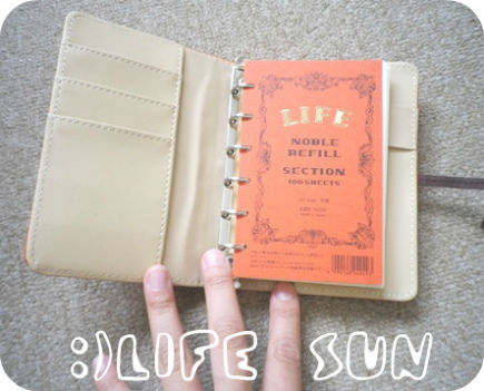 Lifeのノーブルリフィル ダイソーのb7 6穴手帳 ライフさん Life Sun