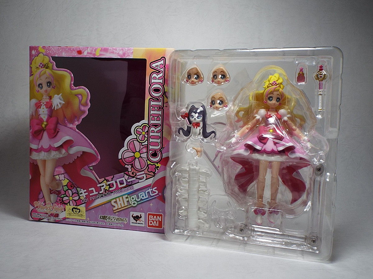 S.H.Figuarts キュアフローラ」で遊んでみた : 日々是迷走中