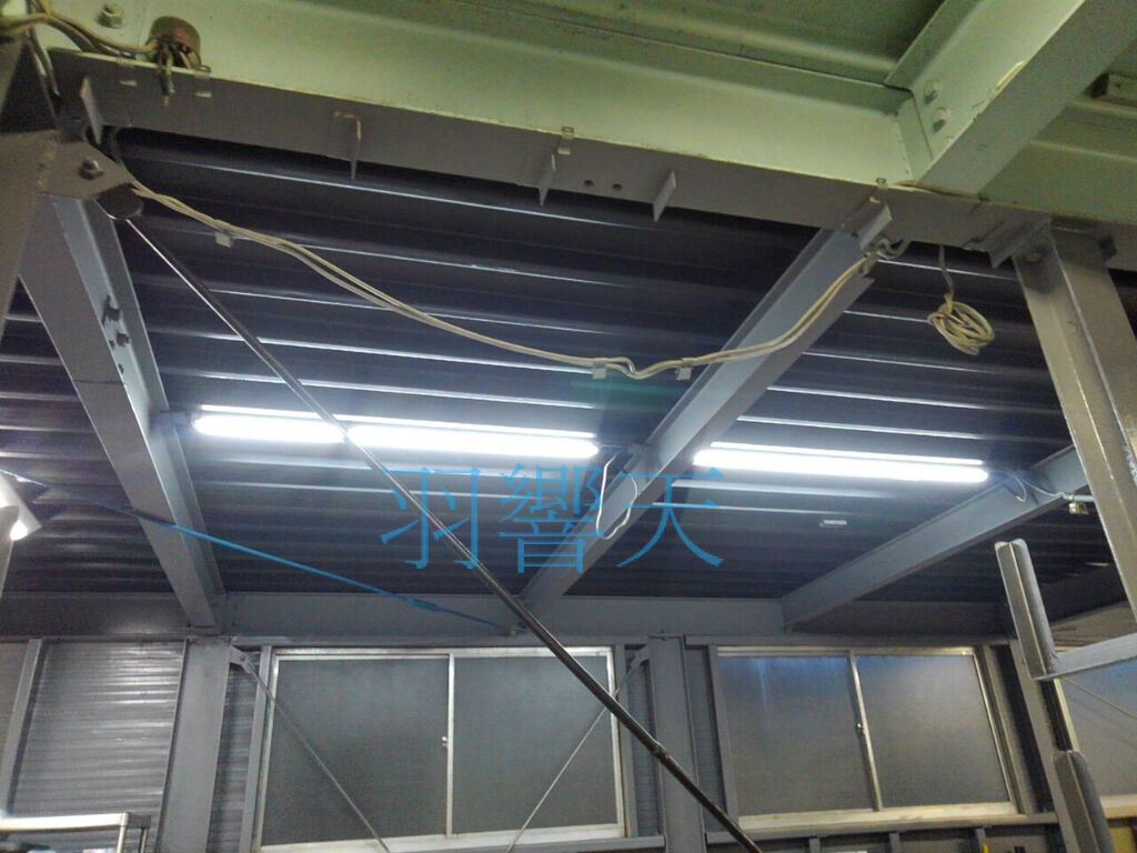 ガレージ 天井照明 激安 一体型直管led蛍光灯 Diy フィッシング羽響天