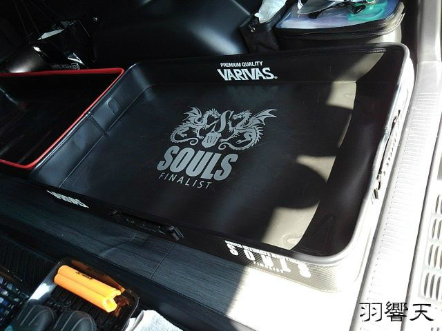 釣りに便利な車グッズ その トランクトレー ハイエース フィッシング羽響天 釣りに便利な車グッズ その トランクトレー ハイエース フィッシング羽響天