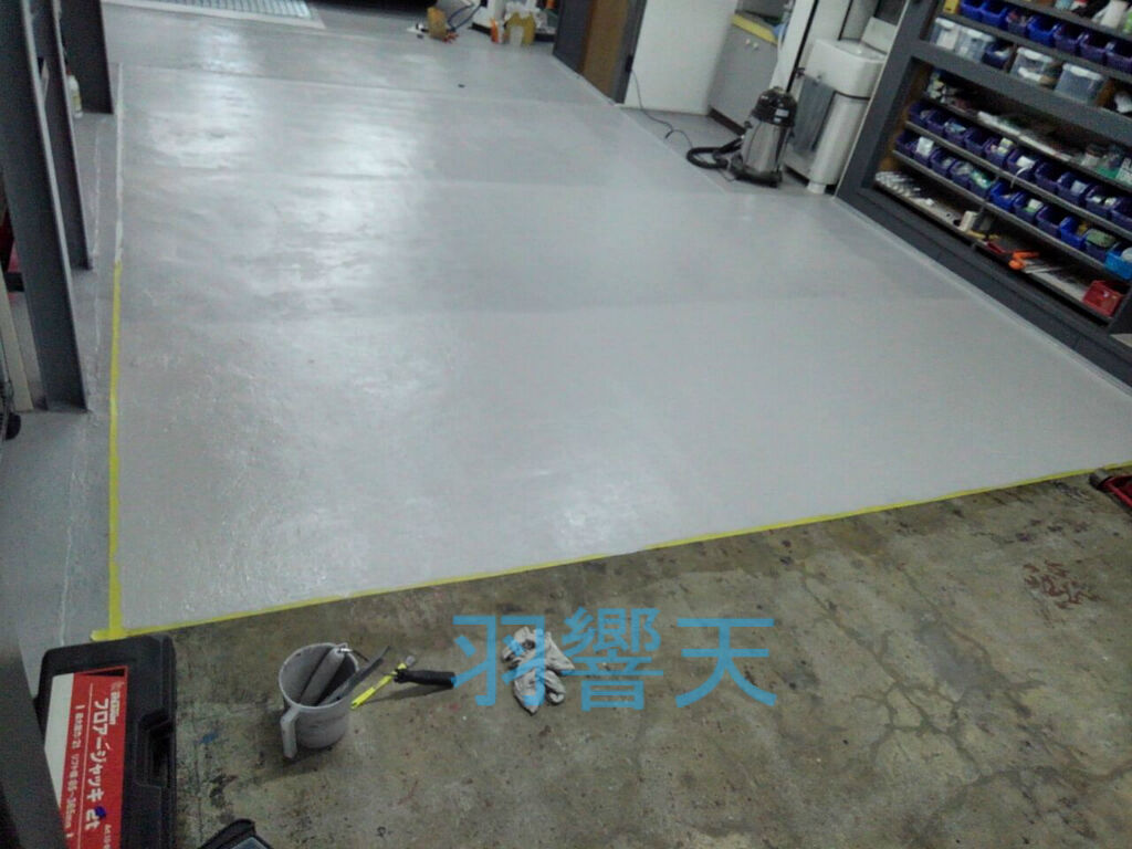 アサヒペン 水性 コンクリートフロア 防水塗装 滑り止め モルタル アスファルト 床 ツヤ消し ライトグリーン 10L 20〜29平米 送料無料 アサヒペン 水性 コンクリートフロア 防水塗装 滑り止め モルタル