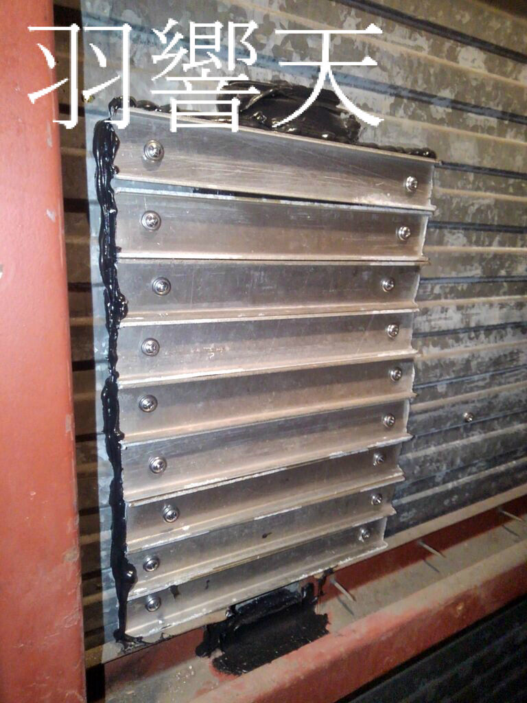 壁の穴を補修 インターホンの外し穴 Diy フィッシング羽響天