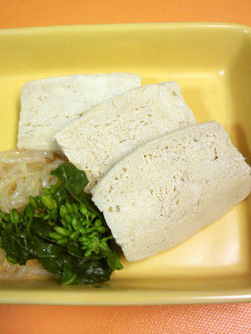 レシピ 豆腐を冷凍したら 自家製高野豆腐 ができちゃう 期限切れ間近のお豆腐救済に ヒビノケイコの日々 人生は自分でデザインする レシピ 豆腐を冷凍したら 自家製高野豆腐 ができちゃう 期限切れ間近のお豆腐救済に ヒビノケイコの日々 人生は自分でデザインする