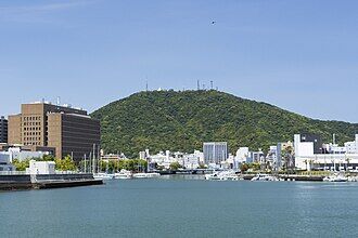 Mount_Bizan_from_Shimmachi