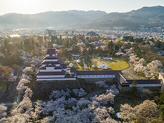 Tsuruga_Castle,_Aizuwakamatsu_City-