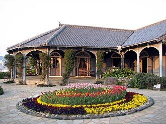 Old_Glover_House_Glover_Garden_Nagasaki_Right