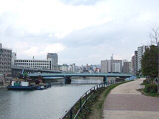New_Kan-on_Bridge_at_Hiroshima_01