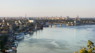 320px-Dniepr_river_in_Kyiv