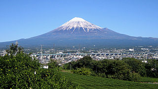 320px-MtFuji_FujiCity
