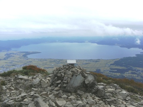 Lake_Inawashiro_view_from_Mt.Bandai