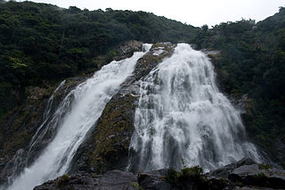 320px-Ooko_Falls_03