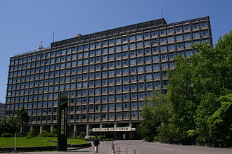 330px-Hokkaido-Govt-Main-Bldg-01