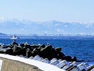 320px-Uozu_mirage_winter_1