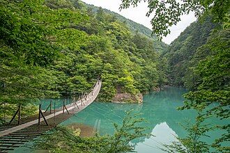 330px-Yume-no-Tsuribashi