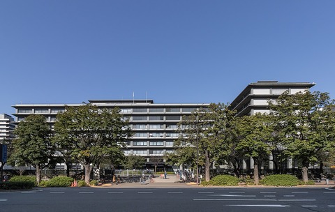 1200px-2018_Ministry_of_Foreign_Affairs_of_Japan_Main_Building