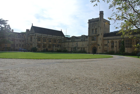 1200px-Mansfield_College