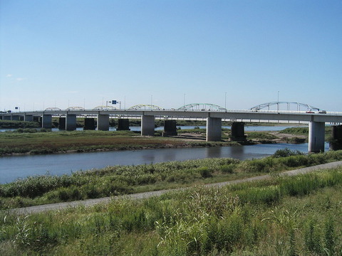 1200px-Tone_River_Shouwa_Bridge