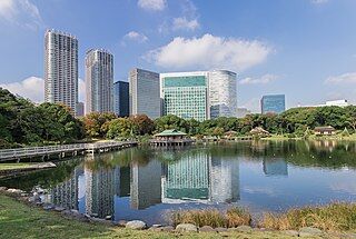 320px-2018_Hama-rikyū_Garden_02