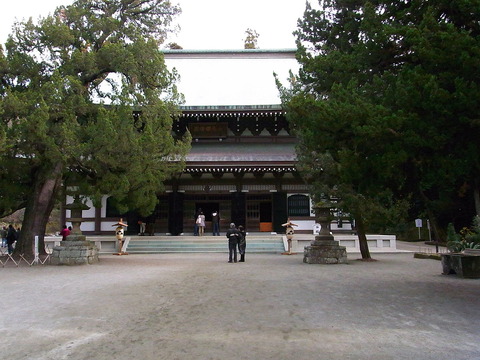 円覚寺仏殿