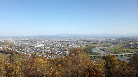 Cityscape_of_Asahikawa_from_Mt._Arashiyama