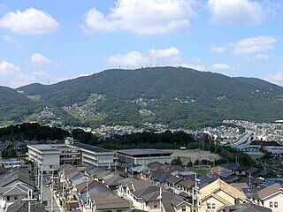 Mt_Ikoma1600px