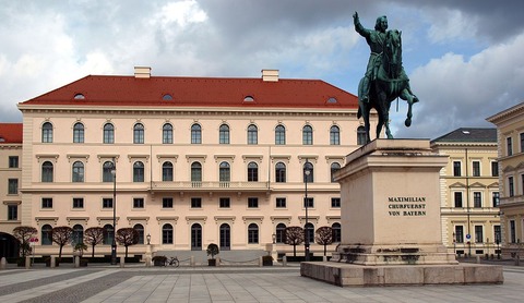 1200px-Siemens_Palais