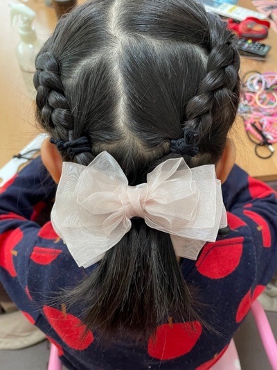 3COINS◆オーガンジーリボンバナナって意外な名前…子供の髪の毛をしっかりくくる方法！