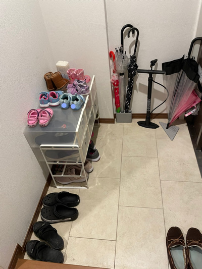 玄関収納 ニトリの傘立てで狭くても快適 日々のくらし手帖 Powered By ライブドアブログ