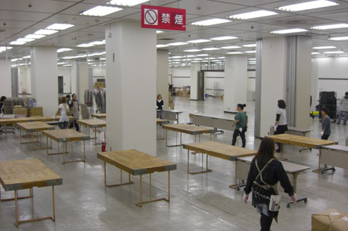 20101127,4