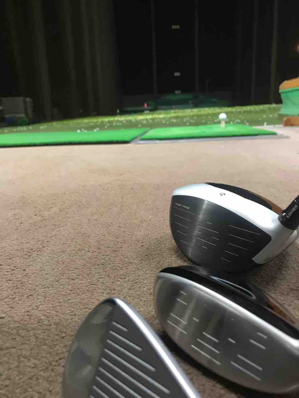 テーラーメイドm3ドライバーを打つ 夢はシングルゴルファーのblog テーラーメイドm3ドライバーを打つ 夢はシングルゴルファーのblog