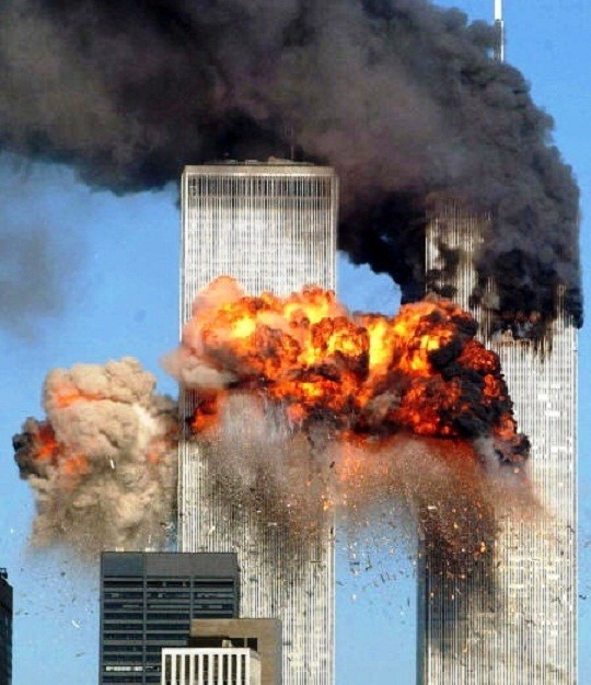911001
