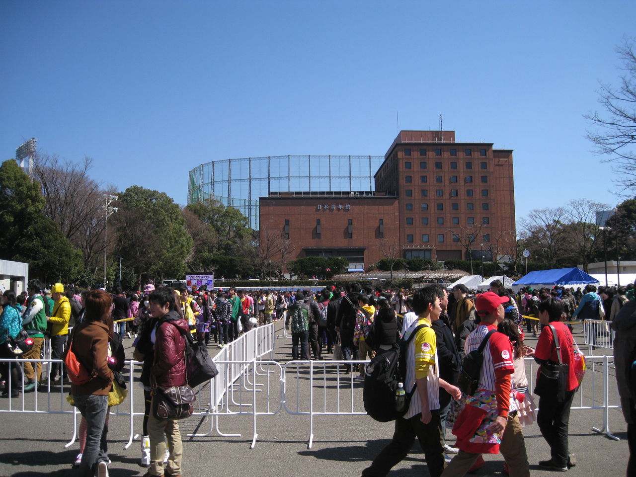 「ももいろクローバーZ/ももクロ春の一大事2014 国立競技場大会～NEVER ももクロ春の一大事2014 国立競技場大会～NEVER ENDING