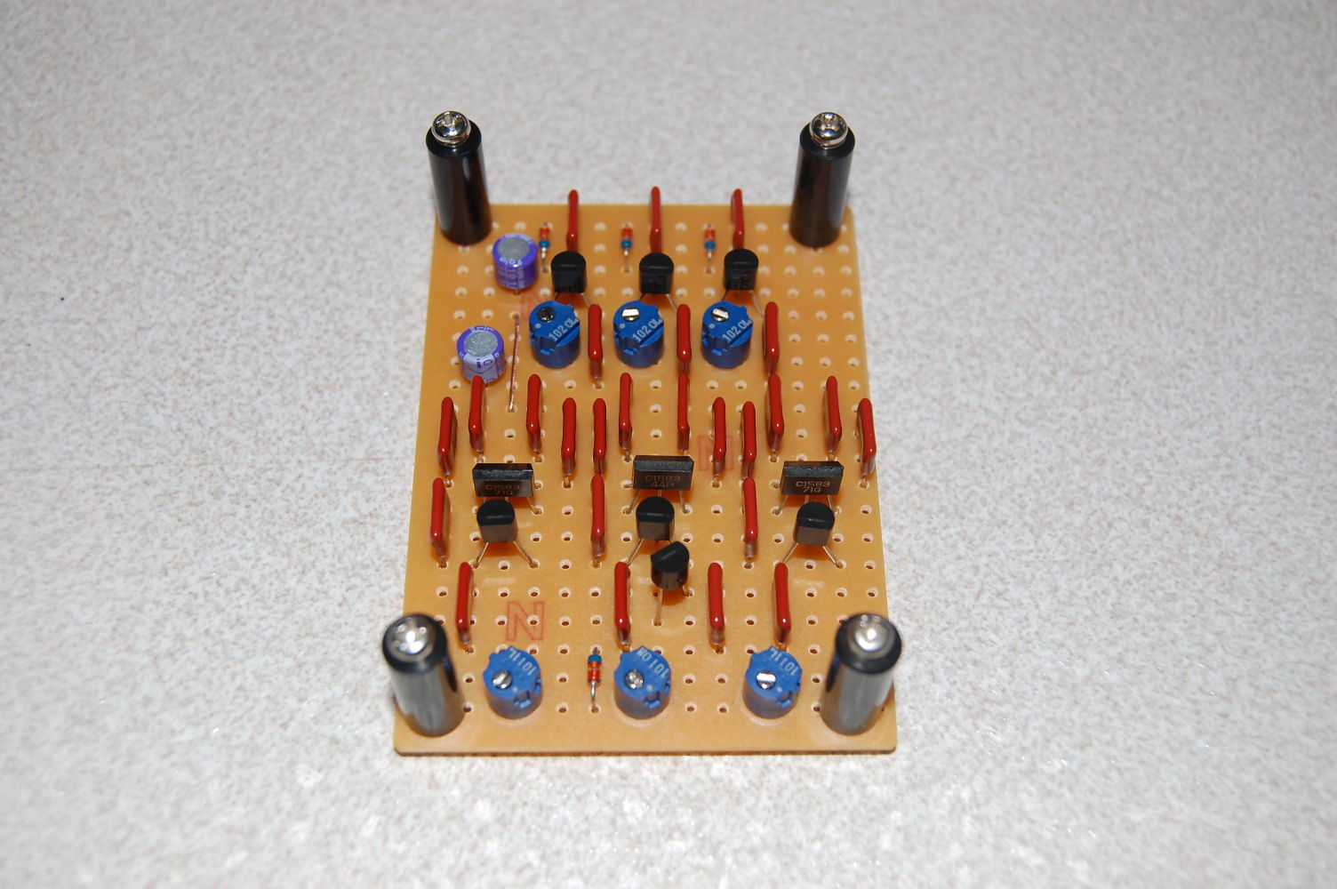 b5e56389.jpg