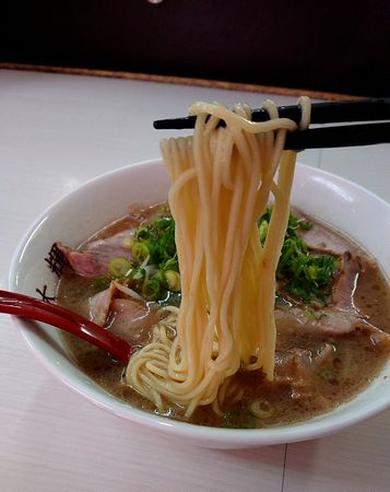 しょうゆ(並)チャーシュー追加硬麺③