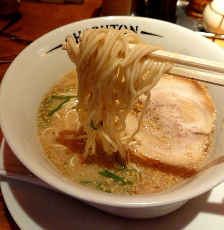ちゃぶとんらぁ麺(硬麺)②