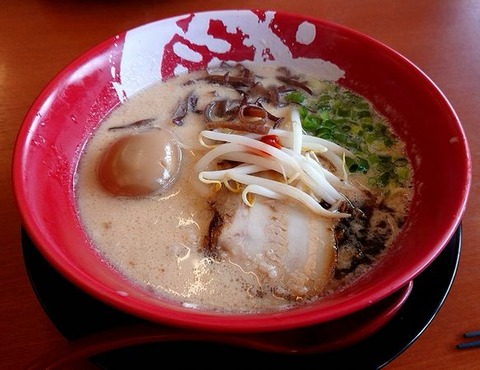 とろ～り半熟煮玉子 牛じゃんラーメン①