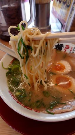 味玉ラーメン(硬麺)②