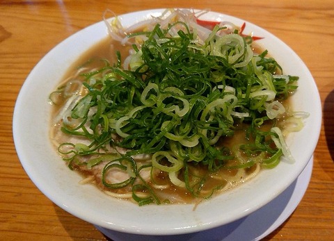 黒(硬麺+ネギ多目)①