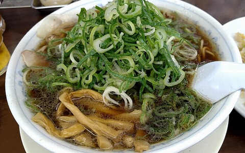 たかばしラーメン(並)硬麺+ネギ多目