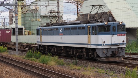 5087レ EF65-2057⑤