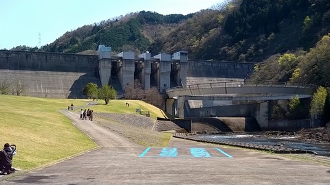 日吉ダム