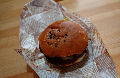 ミンチカツバーガー