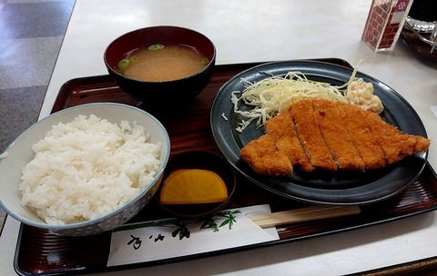 とんかつ定食