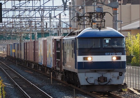 14:24 1054レ EF210-102岡山