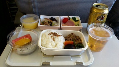 機内食