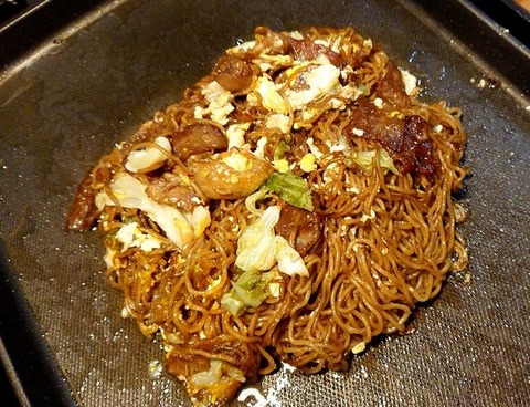 新ちゃん!!特製焼きそば